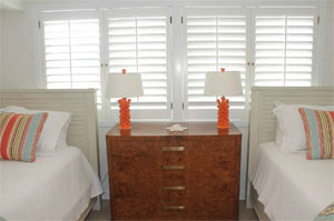  - Rhode Island waterfront condo - children's bedroom